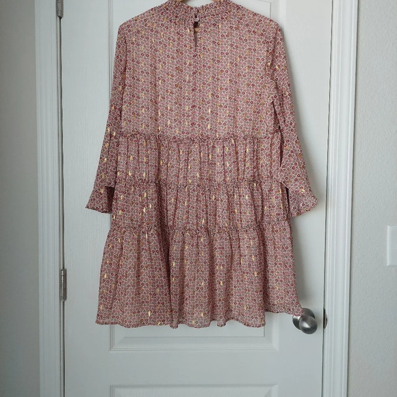 Storia Ruffle Bell Sleeve Dress Size Meduim - Picture 5 of 12